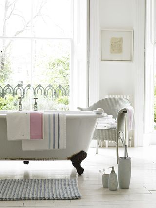 3af8c0a0ae045f847ee905e4e60e2935-sl-bhs-2