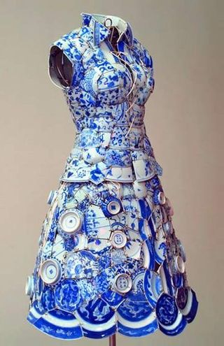 Beijing-Memory-Porcelain-Constructed-Clothing