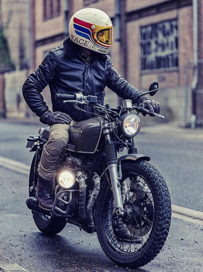 C696b9a6a0c06b999a7b0de124f4024d