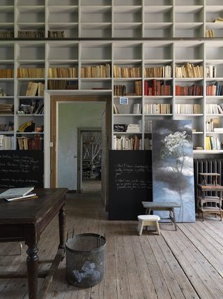 Claire-basler-shelves