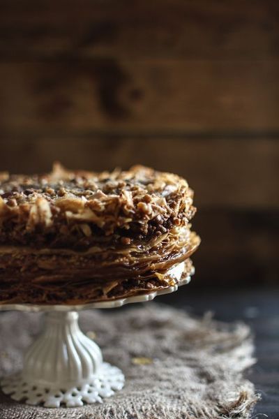 Baklava cake